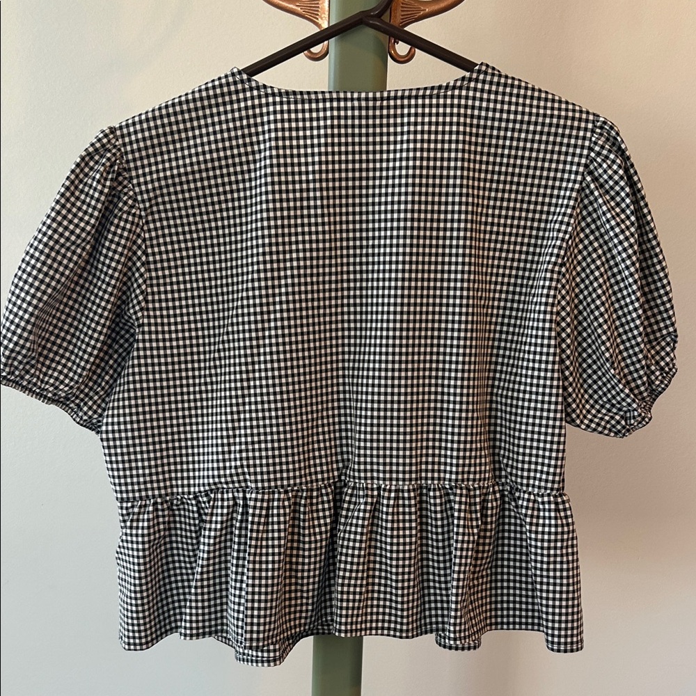Wild Fable Black and White Checkered Top - Picture 4 of 5